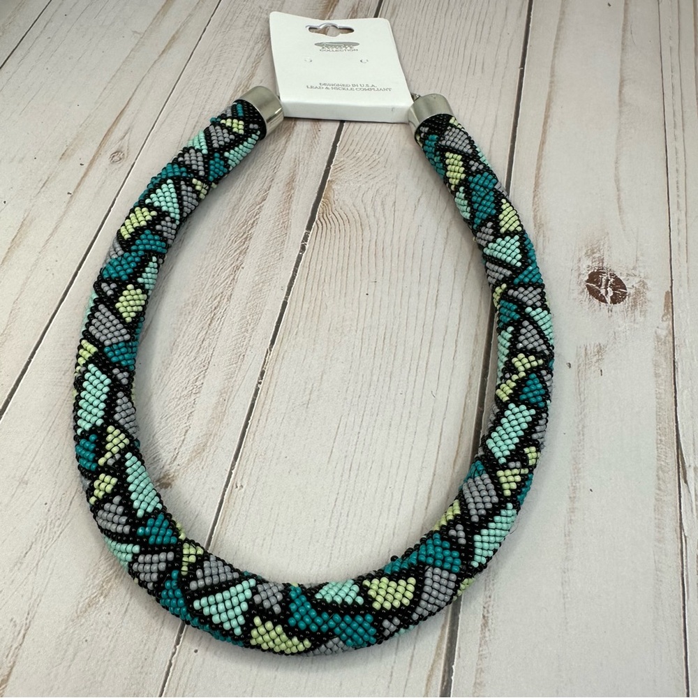 Seed Bead Geometric Design Tube Necklace Blue Tones - Picture 2 of 3